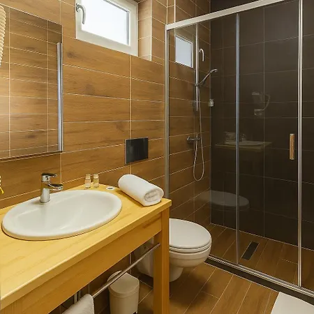 Lord Byron 4* Tepelene