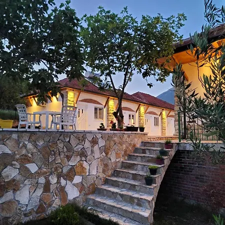 Maison d'hôtes Lord Byron Tepelene