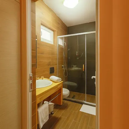 Lord Byron 4* Tepelenë